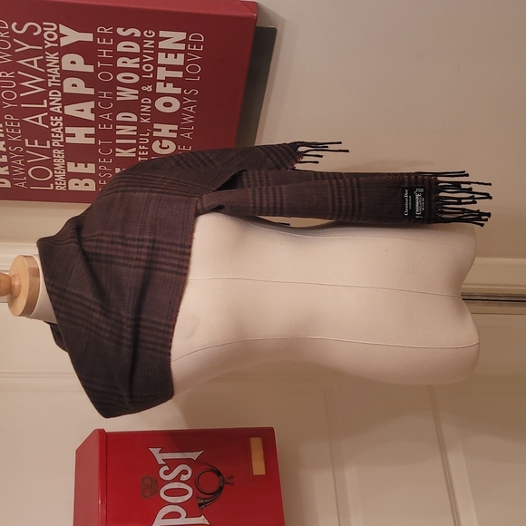 Dior Other - Christian Dior Cashmere Scarf
